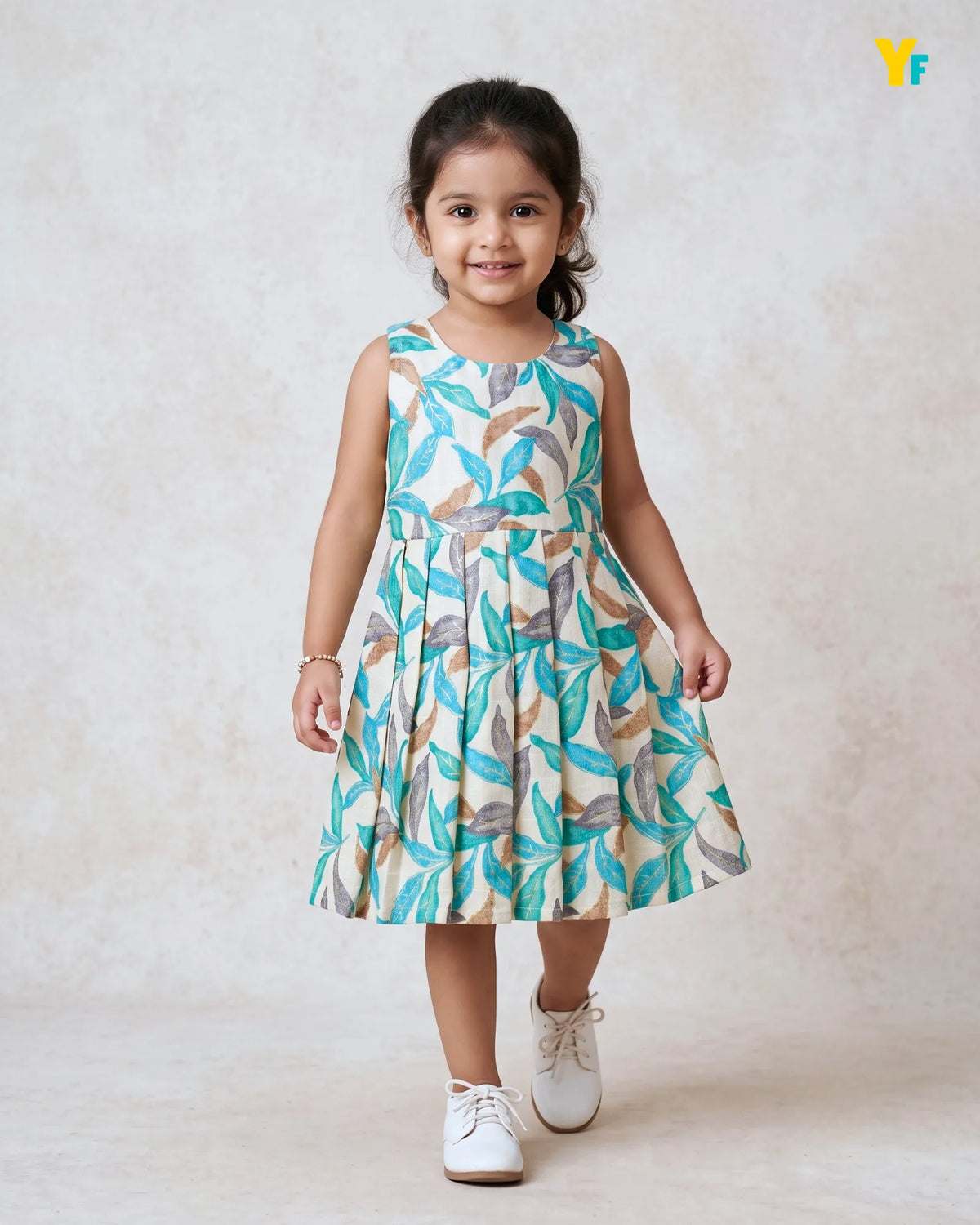 Girls Pure Cotton Sleeveless Fit & Flare Dress - Teal Leaf Print Pleated Frock CF442