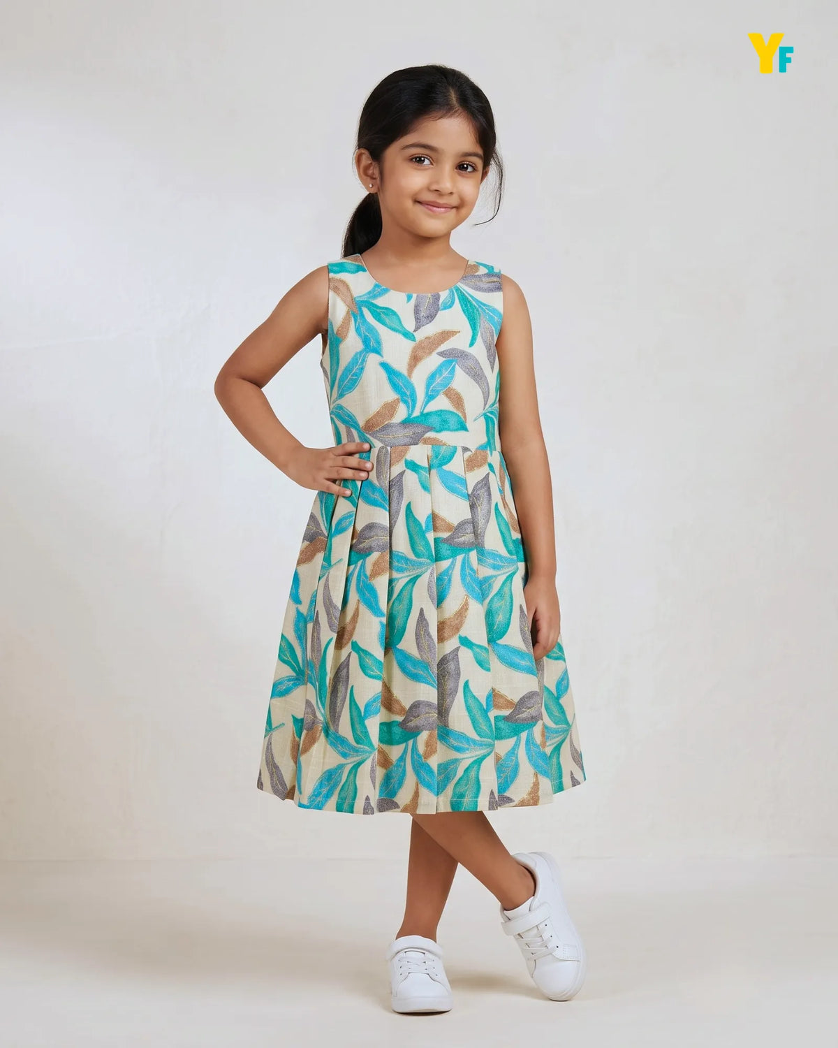 Girls Pure Cotton Sleeveless Fit & Flare Dress - Teal Leaf Print Pleated Frock CF442